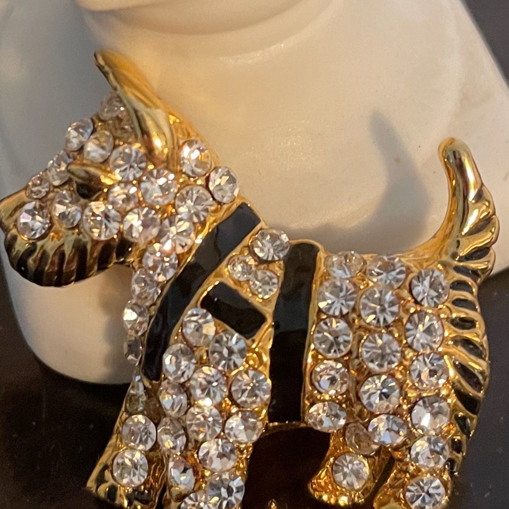 Crystal Scottie Pin